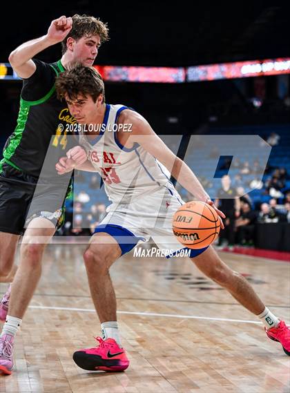 Thumbnail 1 in Los Alamitos vs. Mira Costa (CIF SS DIV 1 Championship) photogallery.