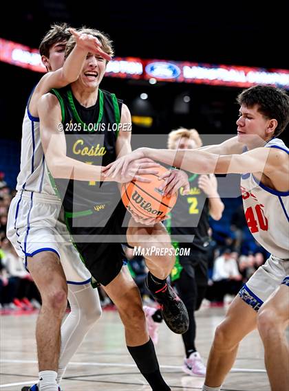 Thumbnail 1 in Los Alamitos vs. Mira Costa (CIF SS DIV 1 Championship) photogallery.
