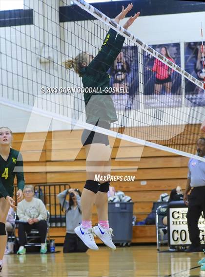 Thumbnail 3 in White Oak @ Croatan photogallery.