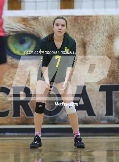 Thumbnail 3 in White Oak @ Croatan photogallery.