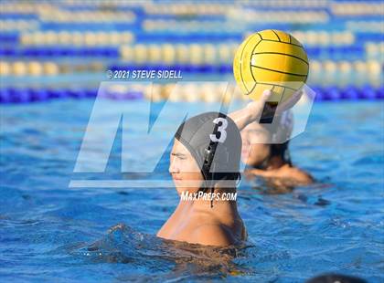 Thumbnail 1 in Grossmont @ La Jolla photogallery.