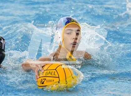Thumbnail 1 in Grossmont @ La Jolla photogallery.