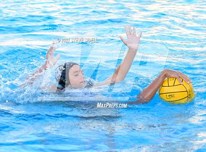 Thumbnail 1 in Grossmont @ La Jolla photogallery.