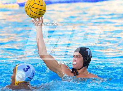 Thumbnail 3 in Grossmont @ La Jolla photogallery.