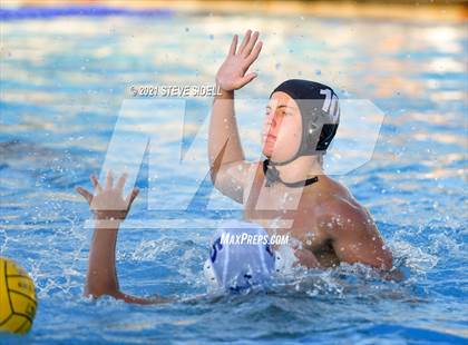 Thumbnail 1 in Grossmont @ La Jolla photogallery.