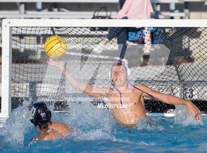 Thumbnail 2 in Grossmont @ La Jolla photogallery.