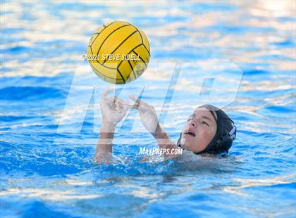 Thumbnail 2 in Grossmont @ La Jolla photogallery.
