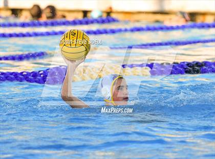 Thumbnail 1 in Grossmont @ La Jolla photogallery.