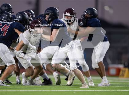 Thumbnail 2 in Katy Taylor @ Tompkins (White) photogallery.