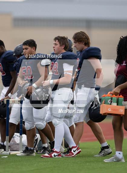 Thumbnail 2 in Katy Taylor @ Tompkins (White) photogallery.