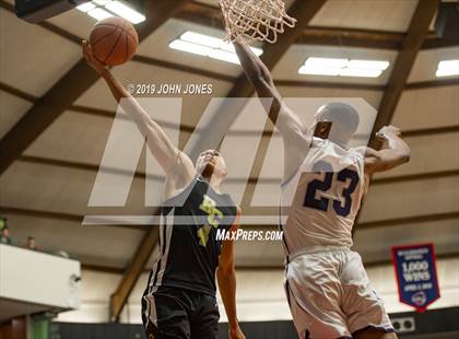 Thumbnail 3 in Roselle Catholic vs Ranney (Jersey Shore Challenge photogallery.