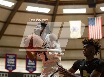 Thumbnail 3 in Roselle Catholic vs Ranney (Jersey Shore Challenge photogallery.
