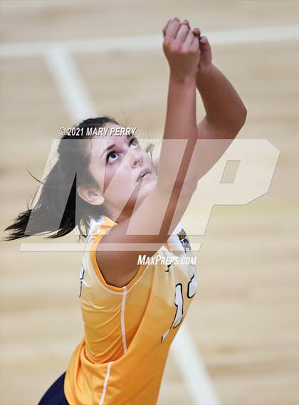 Thumbnail 3 in Lincoln @ Shenango photogallery.