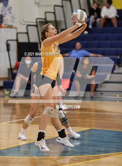 Thumbnail 2 in Lincoln @ Shenango photogallery.