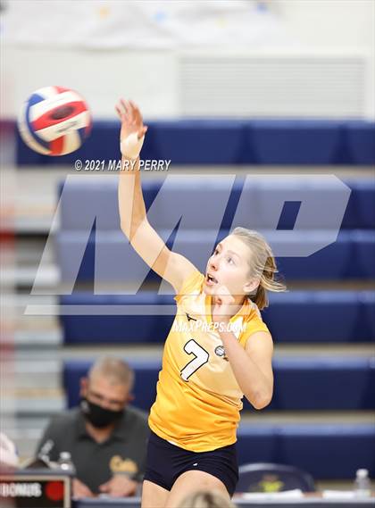 Thumbnail 3 in Lincoln @ Shenango photogallery.