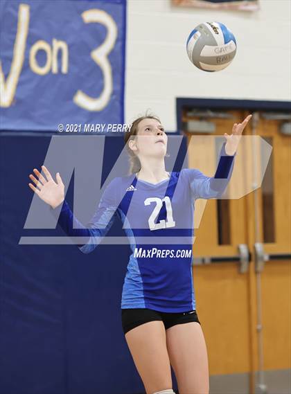 Thumbnail 2 in Lincoln @ Shenango photogallery.