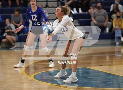 Thumbnail 1 in Lincoln @ Shenango photogallery.