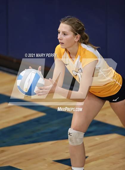 Thumbnail 2 in Lincoln @ Shenango photogallery.