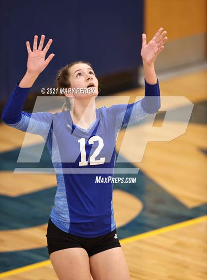 Thumbnail 3 in Lincoln @ Shenango photogallery.
