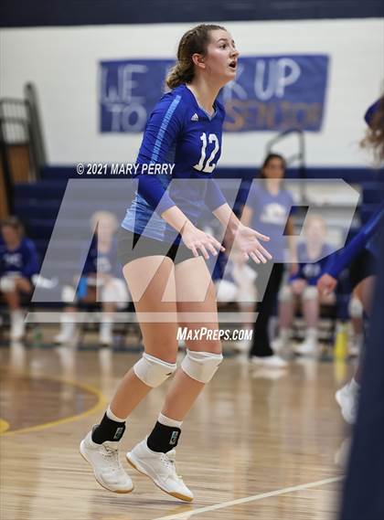 Thumbnail 2 in Lincoln @ Shenango photogallery.