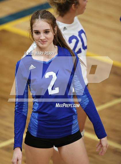 Thumbnail 3 in Lincoln @ Shenango photogallery.