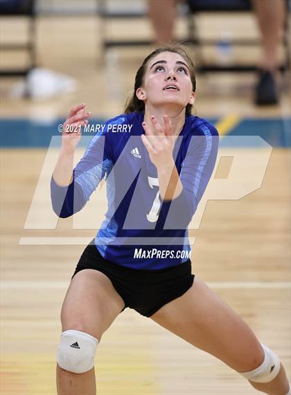 Thumbnail 3 in Lincoln @ Shenango photogallery.
