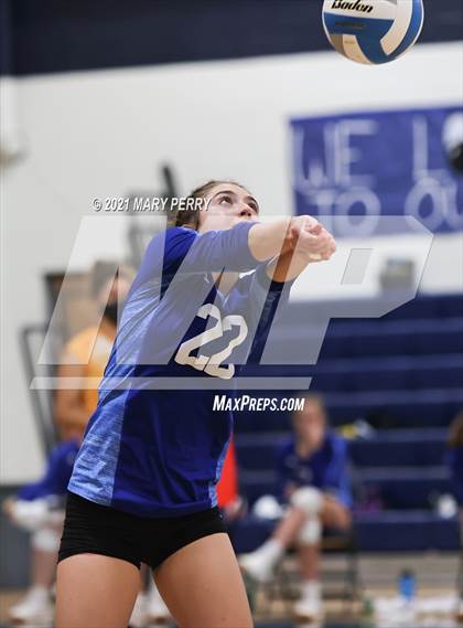 Thumbnail 3 in Lincoln @ Shenango photogallery.