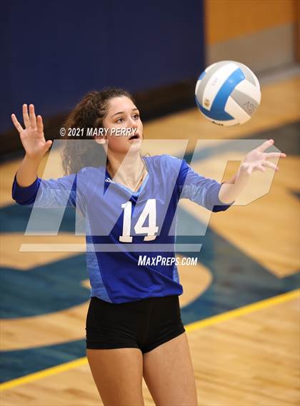 Thumbnail 3 in Lincoln @ Shenango photogallery.