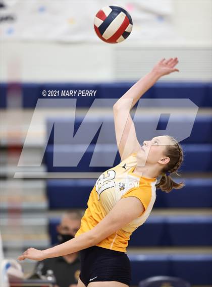 Thumbnail 2 in Lincoln @ Shenango photogallery.