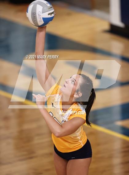Thumbnail 3 in Lincoln @ Shenango photogallery.
