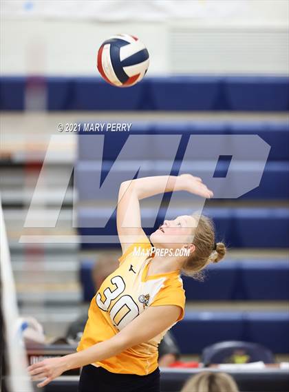 Thumbnail 1 in Lincoln @ Shenango photogallery.