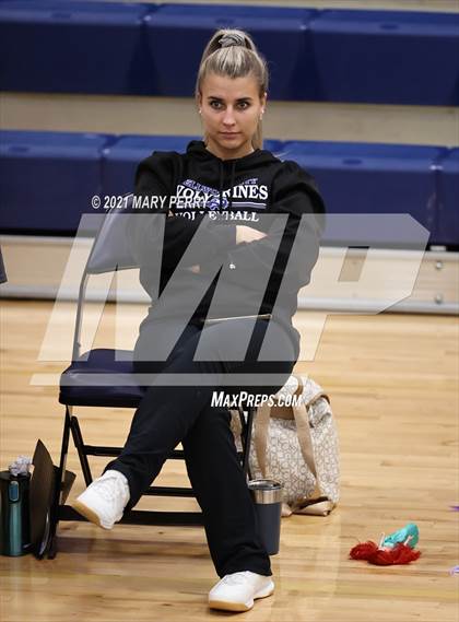 Thumbnail 2 in Lincoln @ Shenango photogallery.