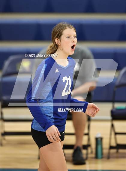 Thumbnail 1 in Lincoln @ Shenango photogallery.