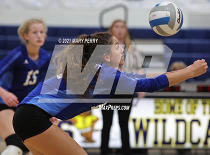 Thumbnail 1 in Lincoln @ Shenango photogallery.