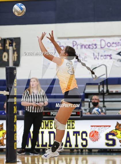 Thumbnail 1 in Lincoln @ Shenango photogallery.