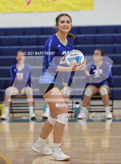 Thumbnail 3 in Lincoln @ Shenango photogallery.