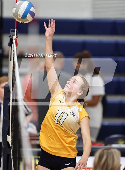 Thumbnail 3 in Lincoln @ Shenango photogallery.