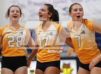 Thumbnail 1 in Lincoln @ Shenango photogallery.
