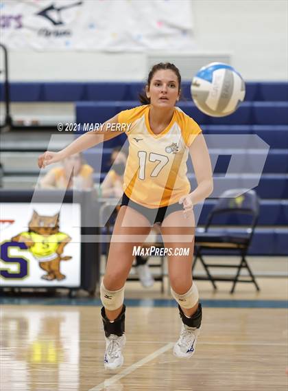 Thumbnail 2 in Lincoln @ Shenango photogallery.
