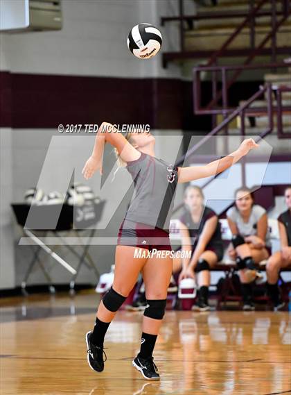 Thumbnail 3 in Searcy @ Morrilton photogallery.