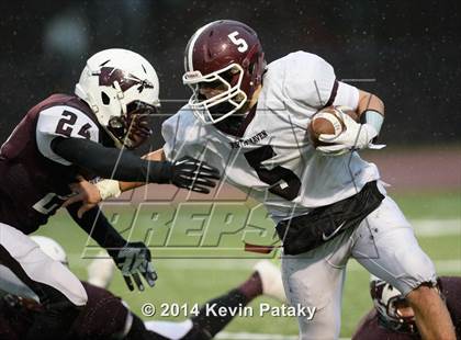 Thumbnail 2 in North Haven @ Windsor (CIAC Class L-Small Semifinal) photogallery.