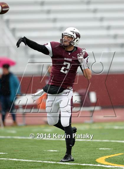 Thumbnail 1 in North Haven @ Windsor (CIAC Class L-Small Semifinal) photogallery.