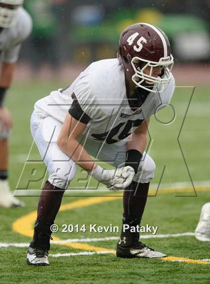 Thumbnail 3 in North Haven @ Windsor (CIAC Class L-Small Semifinal) photogallery.