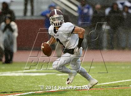 Thumbnail 1 in North Haven @ Windsor (CIAC Class L-Small Semifinal) photogallery.