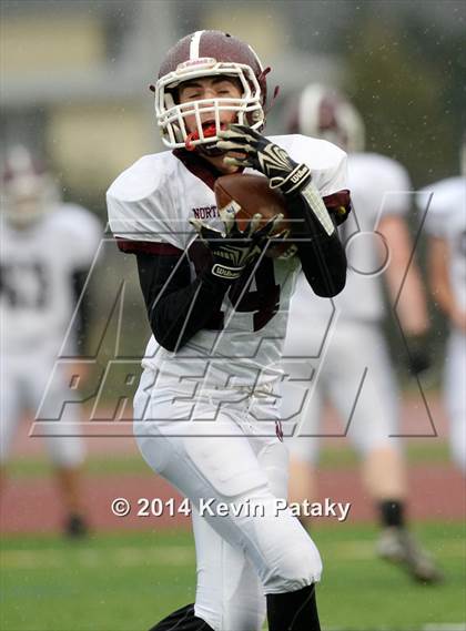 Thumbnail 3 in North Haven @ Windsor (CIAC Class L-Small Semifinal) photogallery.