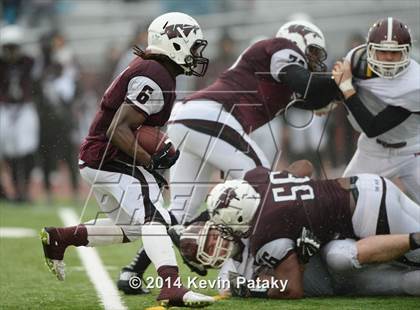 Thumbnail 2 in North Haven @ Windsor (CIAC Class L-Small Semifinal) photogallery.