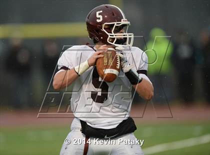Thumbnail 1 in North Haven @ Windsor (CIAC Class L-Small Semifinal) photogallery.