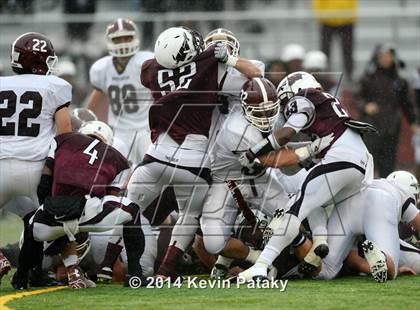 Thumbnail 3 in North Haven @ Windsor (CIAC Class L-Small Semifinal) photogallery.