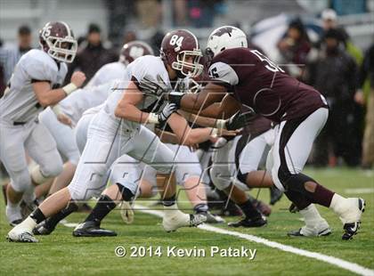 Thumbnail 2 in North Haven @ Windsor (CIAC Class L-Small Semifinal) photogallery.