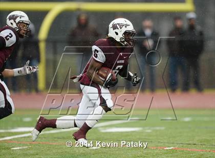 Thumbnail 1 in North Haven @ Windsor (CIAC Class L-Small Semifinal) photogallery.